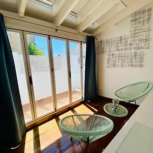 almocabar-luxury-apartment.es-andalucia.com/